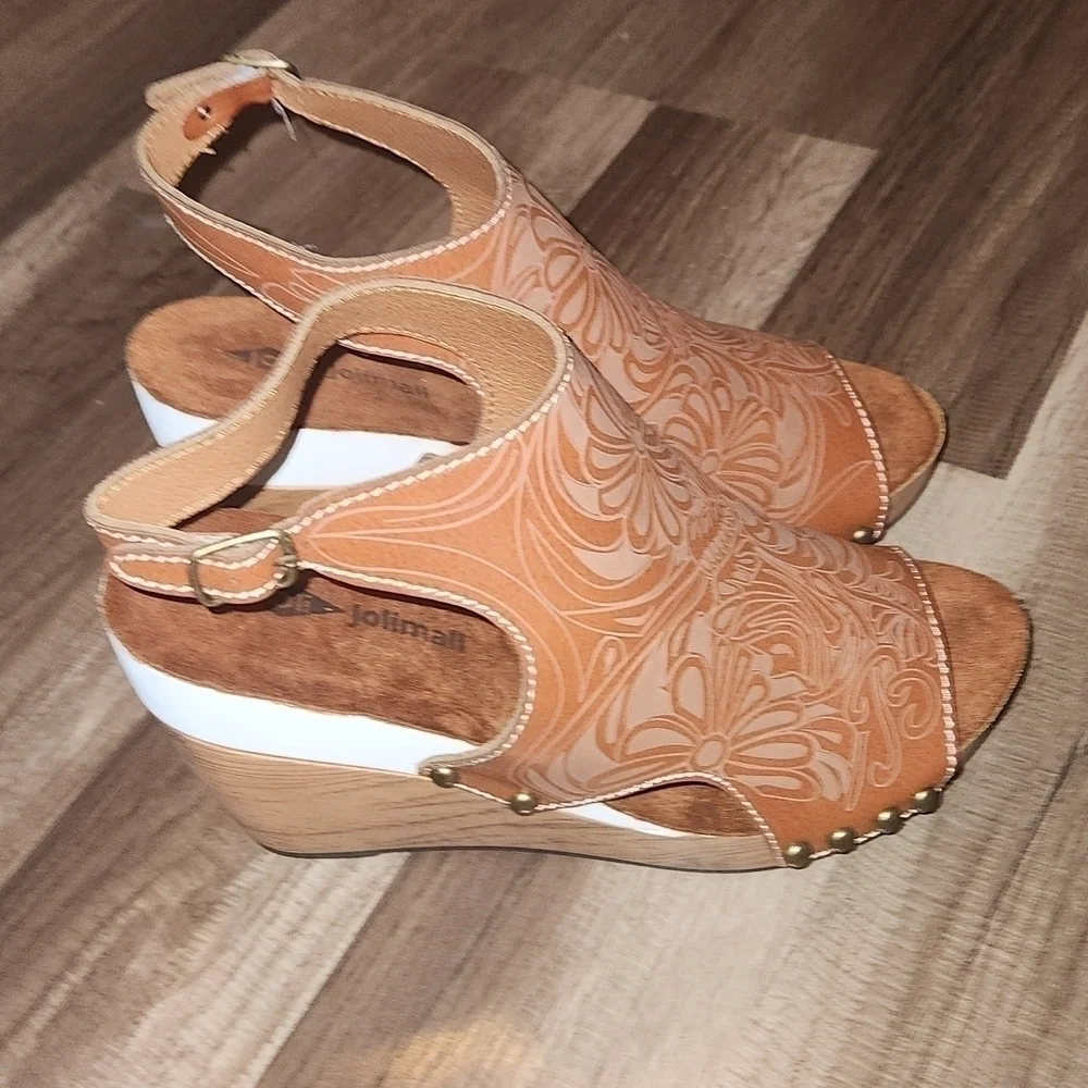 Platform Wedges Brown Bohemian Sandals size 7 Boutique NEW